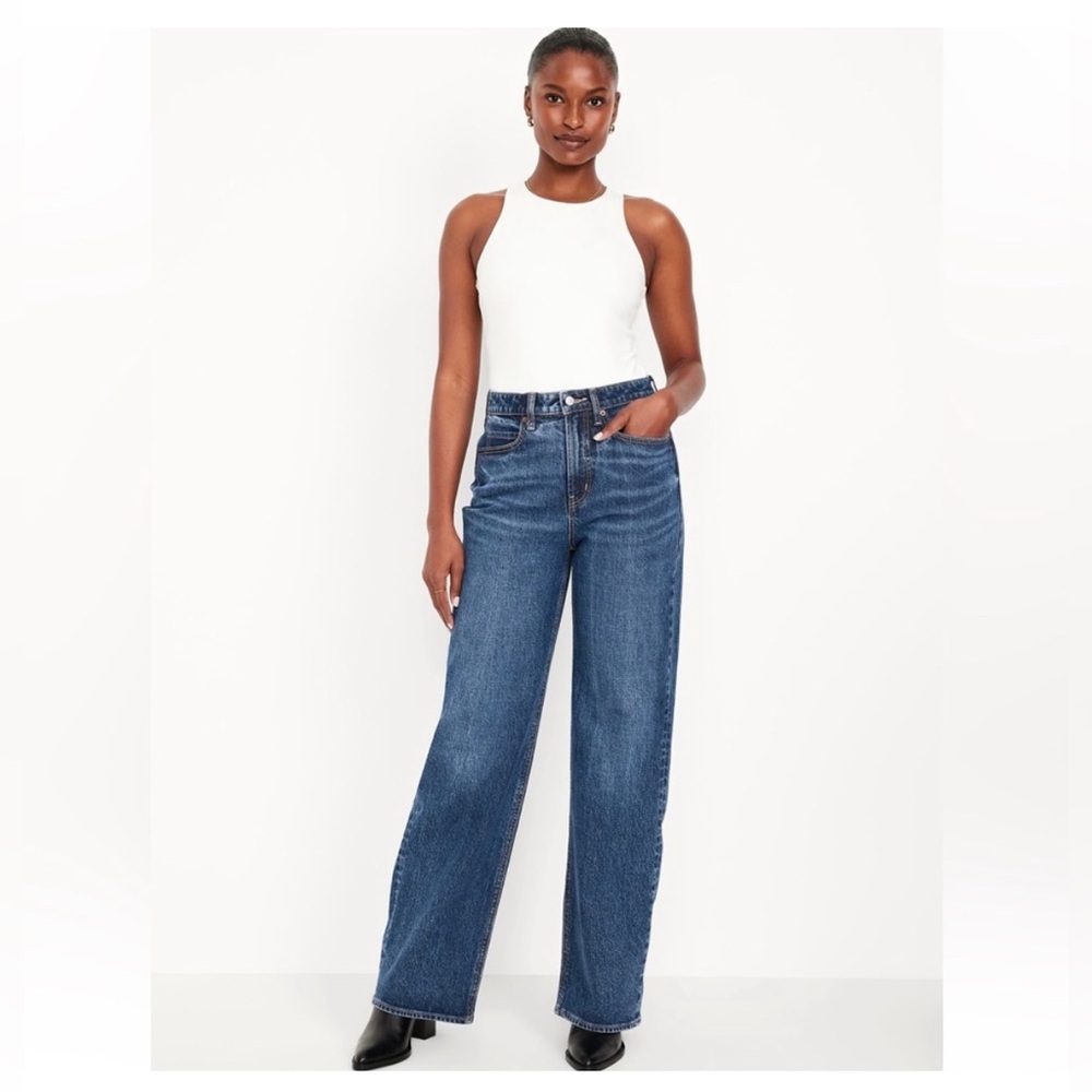 Old Navy Women’s Extra High Waist Wide Leg Denim Jeans Dark Wash size 4